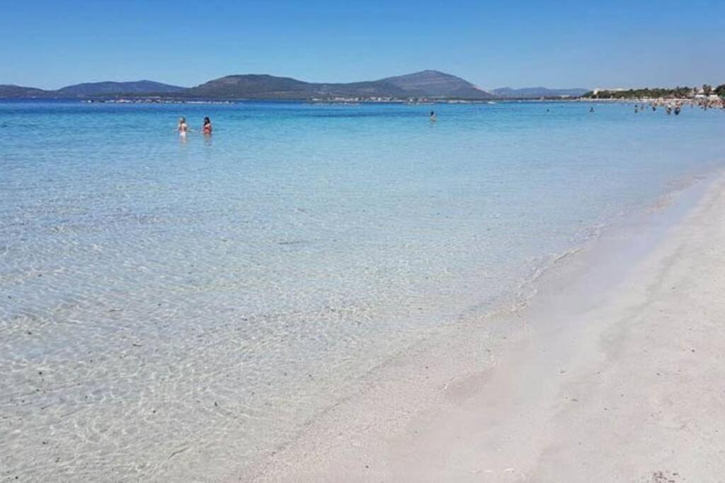 Lido Beach Apartments, Nuovi E Moderni, Vicino Alla Spiaggia Алгеро Екстериор снимка