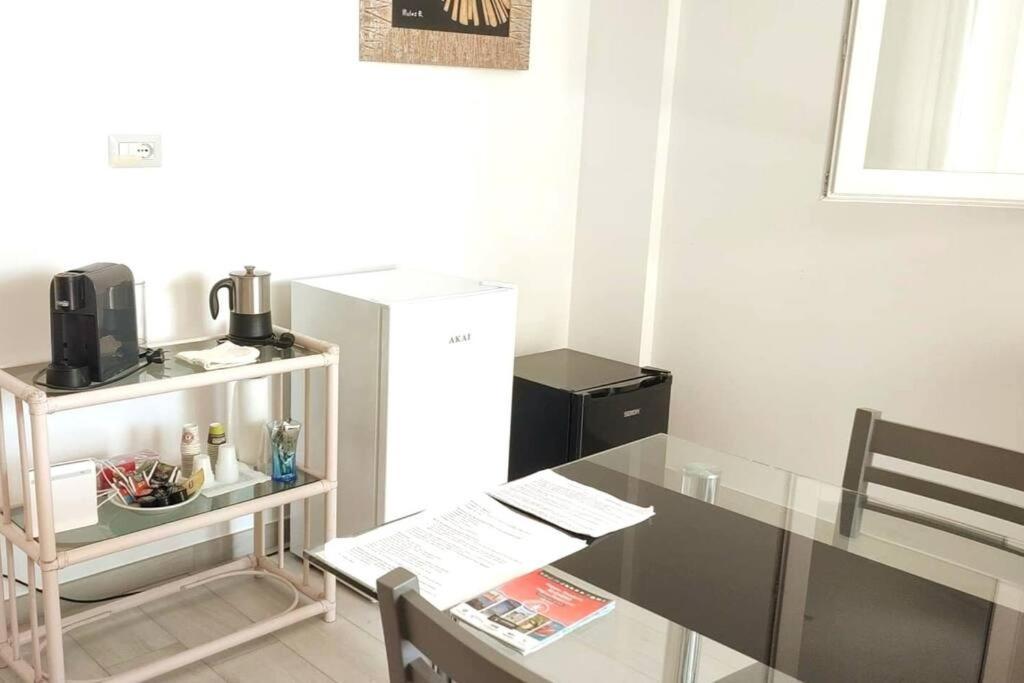 Lido Beach Apartments, Nuovi E Moderni, Vicino Alla Spiaggia Алгеро Екстериор снимка